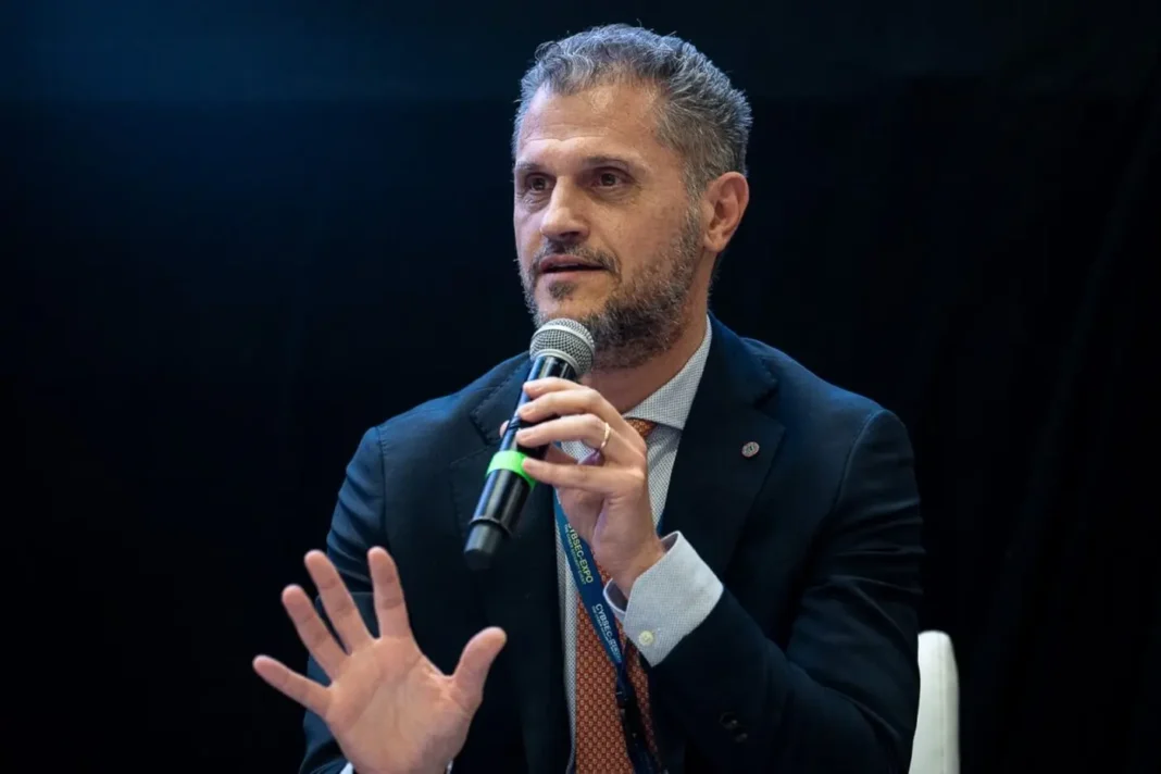 Nel corso della Cybsec-Expo 2025, tra i vari convegni che si sono susseguiti durante la tre giorni di manifestazione, è intervenuto Emanuele Galtieri, CEO di Cy4gate